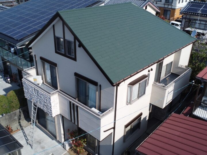 高知市福井町 h様邸 屋根塗装 外壁塗装工事　デザインされた外壁汚れも高圧洗浄で綺麗になりました。