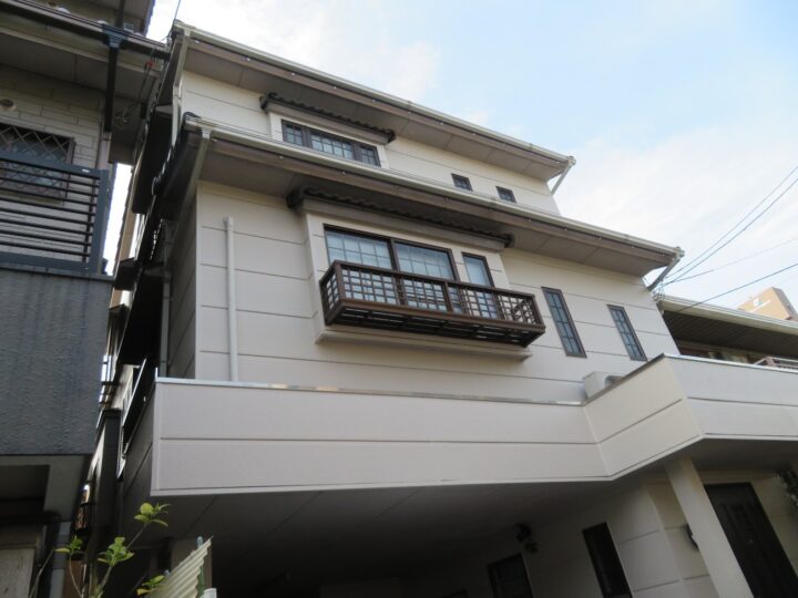 高知市桟橋通 h様邸 日本ペイントパーフェクトシリーズ屋根塗装 外壁塗装工事