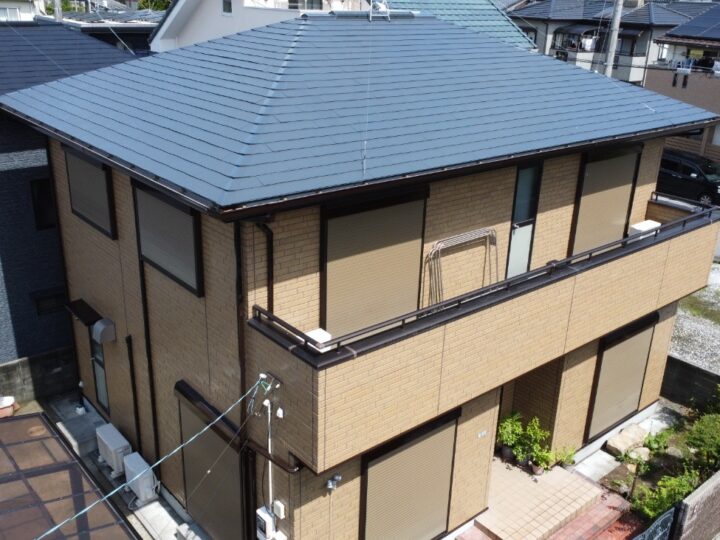 高知市一宮 g様邸 屋根塗装 外壁塗装工事　高意匠サイディングはクリヤー塗装で綺麗になりました！