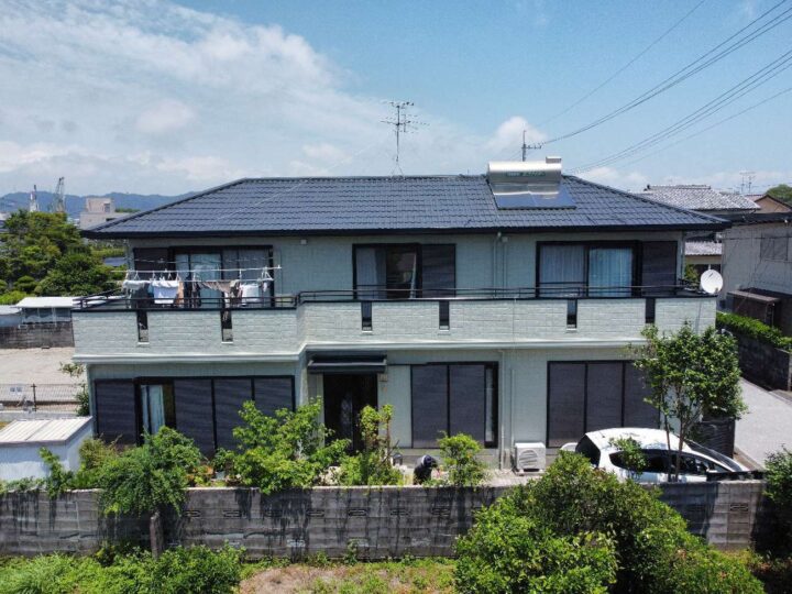 最後の塗装でしっかりと綺麗に！！！　高知市種崎 ｍ様邸 屋根塗装 外壁塗装工事