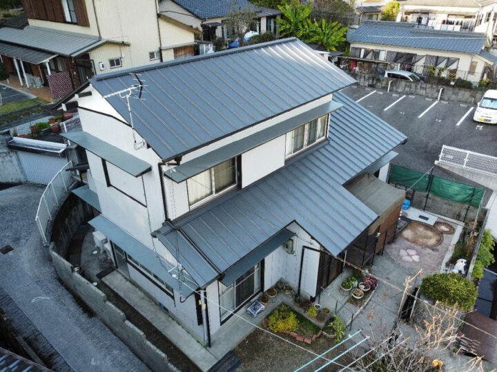 屋根の葺き替えと少しのリフォーム！　高知市東秦泉寺 m様邸 屋根葺き替え 外壁塗装工事