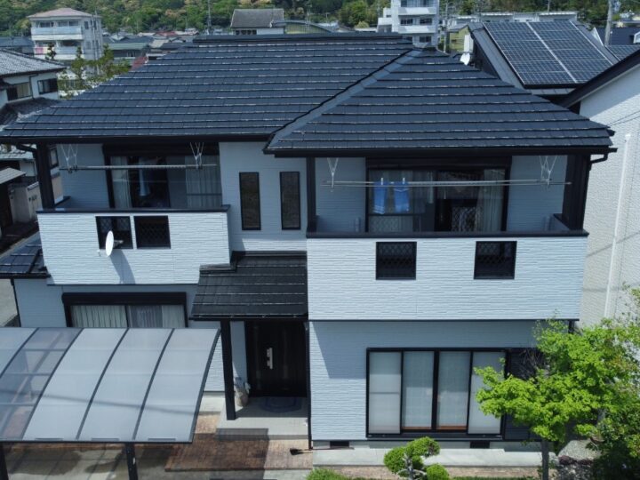 高知市 中久万 n様邸 屋根塗装 外壁塗装🏠ビーズコート無機BIOで汚れに強い艶消し塗装を👍🎉