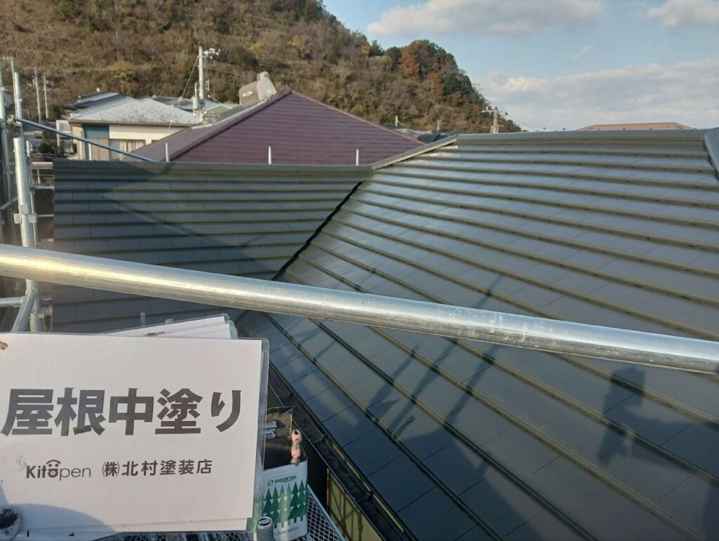 高知市　屋根塗装　外壁塗装　マドリモ