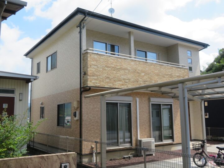 高知市 大津 o様邸 屋根塗装 外壁塗装🏠内窓プラマードUも併せて取付け！快適な室内空間になりました(^^♪