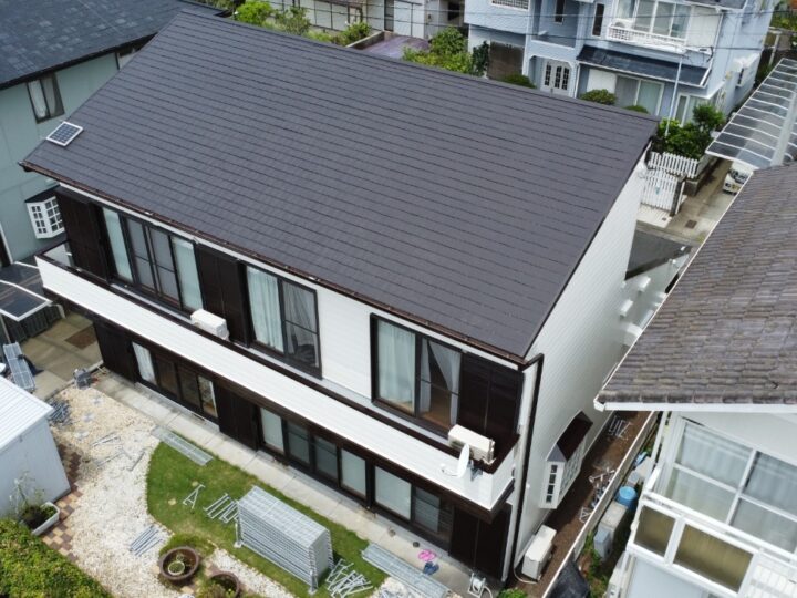 高知市 横浜 o様邸 屋根塗装 外壁塗装工事🏠 関西ペイント「アレスダイナミックシリーズ」でスタイリッシュに塗替え🤗