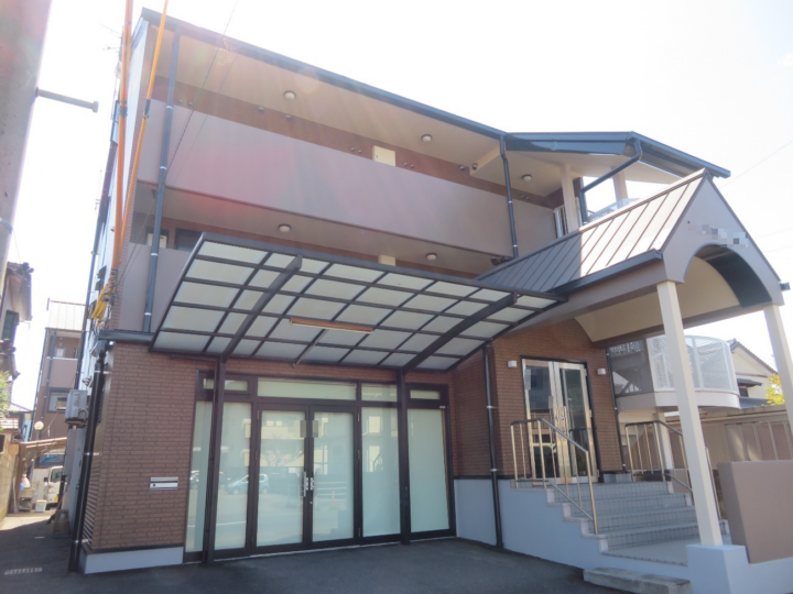 土佐市 fマンション 外壁塗装工事🏢『WBアート無機』で施工し美しさと高耐候性を実現しました(^^♪