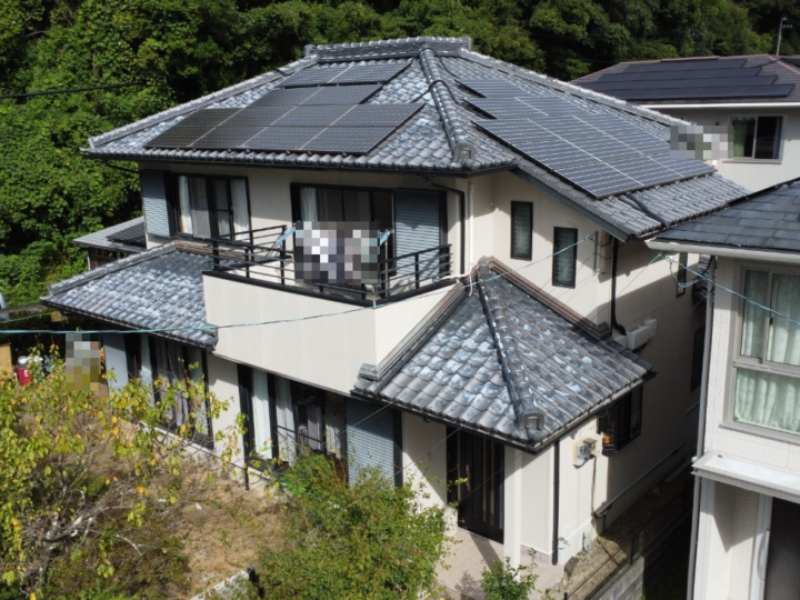 高知市 春野町 a様邸 外壁塗装 漆喰詰め替え工事🏠外壁塗装とあわせて棟漆喰詰替え工事も行いました(^^)