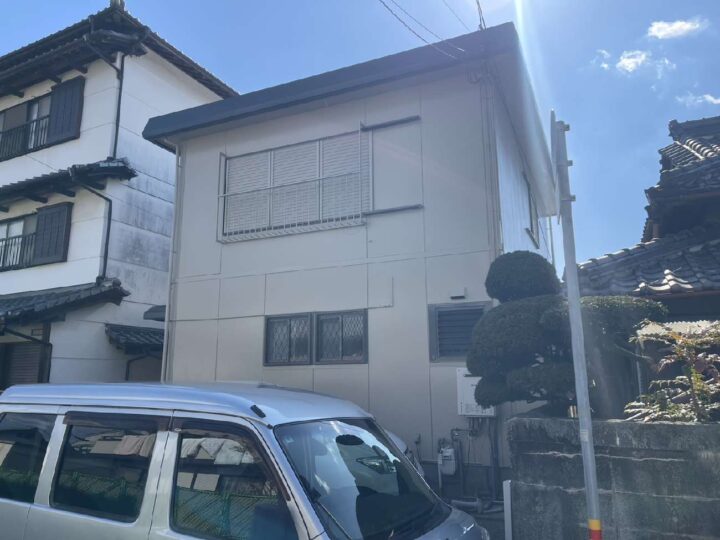 高知市 城北町 t様邸 屋根塗装 外壁塗装工事🏠屋根からの暑さを軽減！！遮熱塗料で施工しました👍🌞