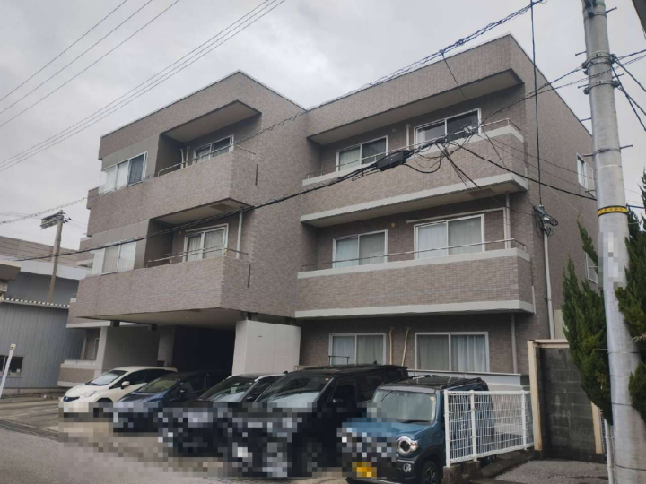 高知市 高須 yマンション 改修工事🏢全面改修で建物がリフレッシュされました(^^♪