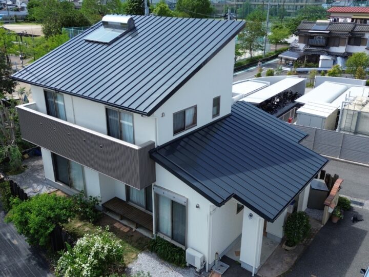 高知市 神田 y様邸 屋根塗装 外壁塗装工事🏠艶消し塗料・日本ペイントパーフェクトトゥルーマットで塗装しました(^^)