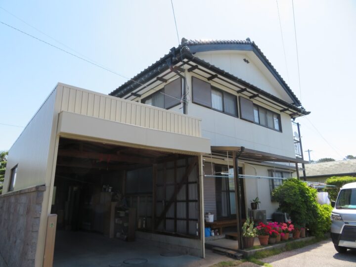 高知市 種崎 t様邸 外壁塗装工事🏠　外壁塗装と棟瓦補修で住まいを長寿命化！