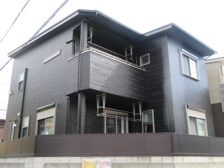 高知市 横内 s様邸 外壁塗装工事🏠N-10で統一して塗装しました(^^)