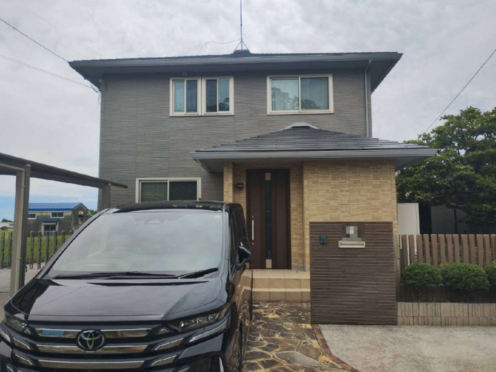 南国市 y様邸 屋根塗装 外壁塗装工事🏠最高峰塗料 水溶性溶剤 グランデ有機HRCで屋根外壁を塗装しました(^^♪